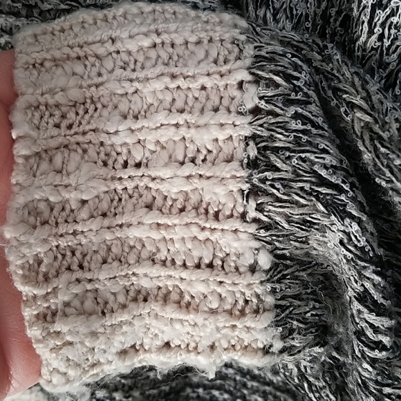 SKIES ARE BLUE Draped open knitted sweater S - Picture 4 of 7